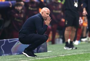 冰火两重天！泰晤士：利物浦4连败十年来罕见 阿莫林首次英超连胜