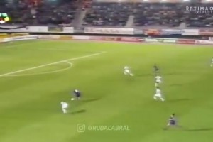 加维早期采访选传奇4人组：巴尔德斯普约尔哈维小罗！