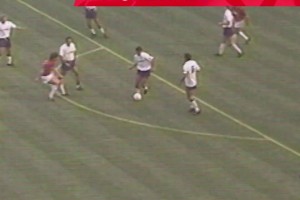 老小孩😀弗格森爵士和达格利什爵士在分享零食