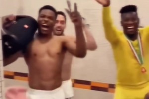 罕见啊！国米球迷晒视频：蓝黑不高兴难得高兴了一回😄