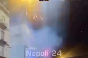 有梅老板那范儿了！实拍：劳塔罗率领国米众将出场😄