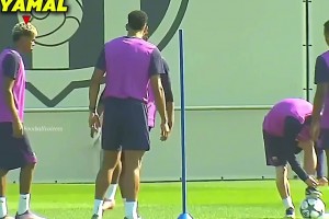 亚马尔这还配当梅西接班人嘛…训练时“霸凌”队友，性格十分顽劣