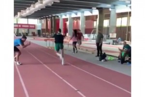 杯赛遗憾出局！名场面：38岁时C罗的短跑训练！